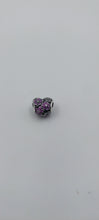 Load image into Gallery viewer, Purple flower heart